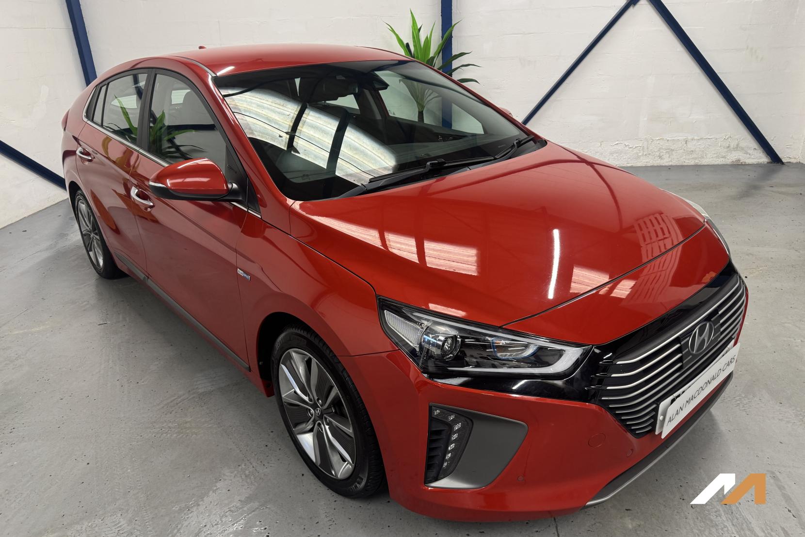 Hyundai IONIQ 1.6 h-GDi Premium SE Hatchback 5dr Petrol Hybrid DCT Euro 6 (s/s) (141 ps)
