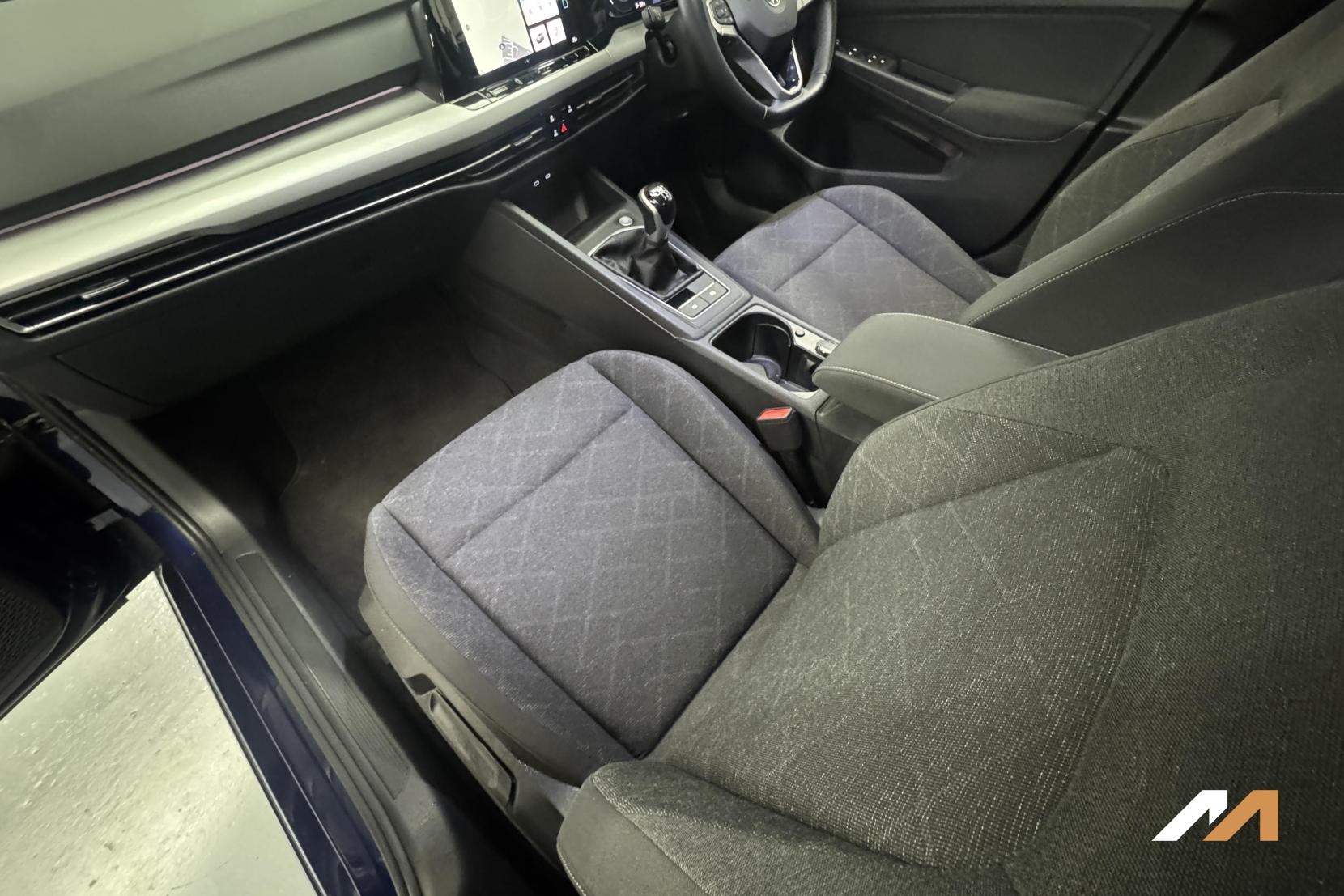 Volkswagen Golf 1.5 TSI Life Hatchback 5dr Petrol Manual Euro 6 (s/s) (130 ps)