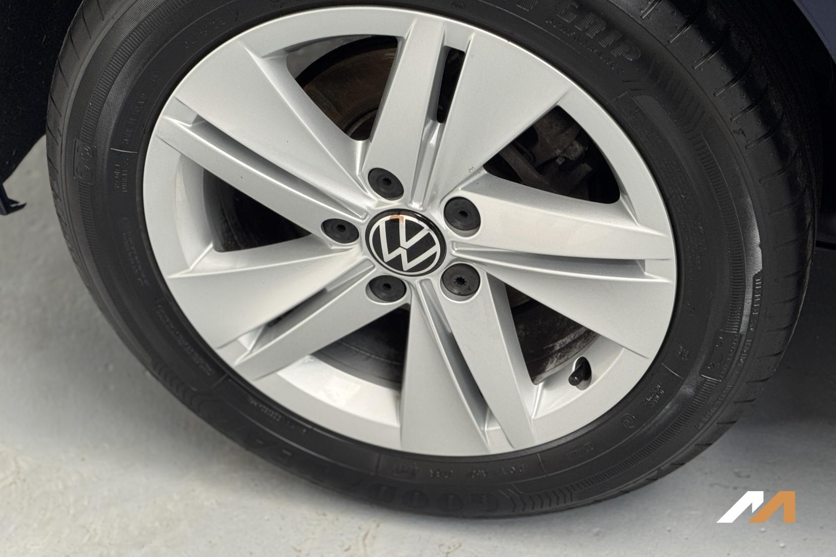 Volkswagen Golf 1.5 TSI Life Hatchback 5dr Petrol Manual Euro 6 (s/s) (130 ps)