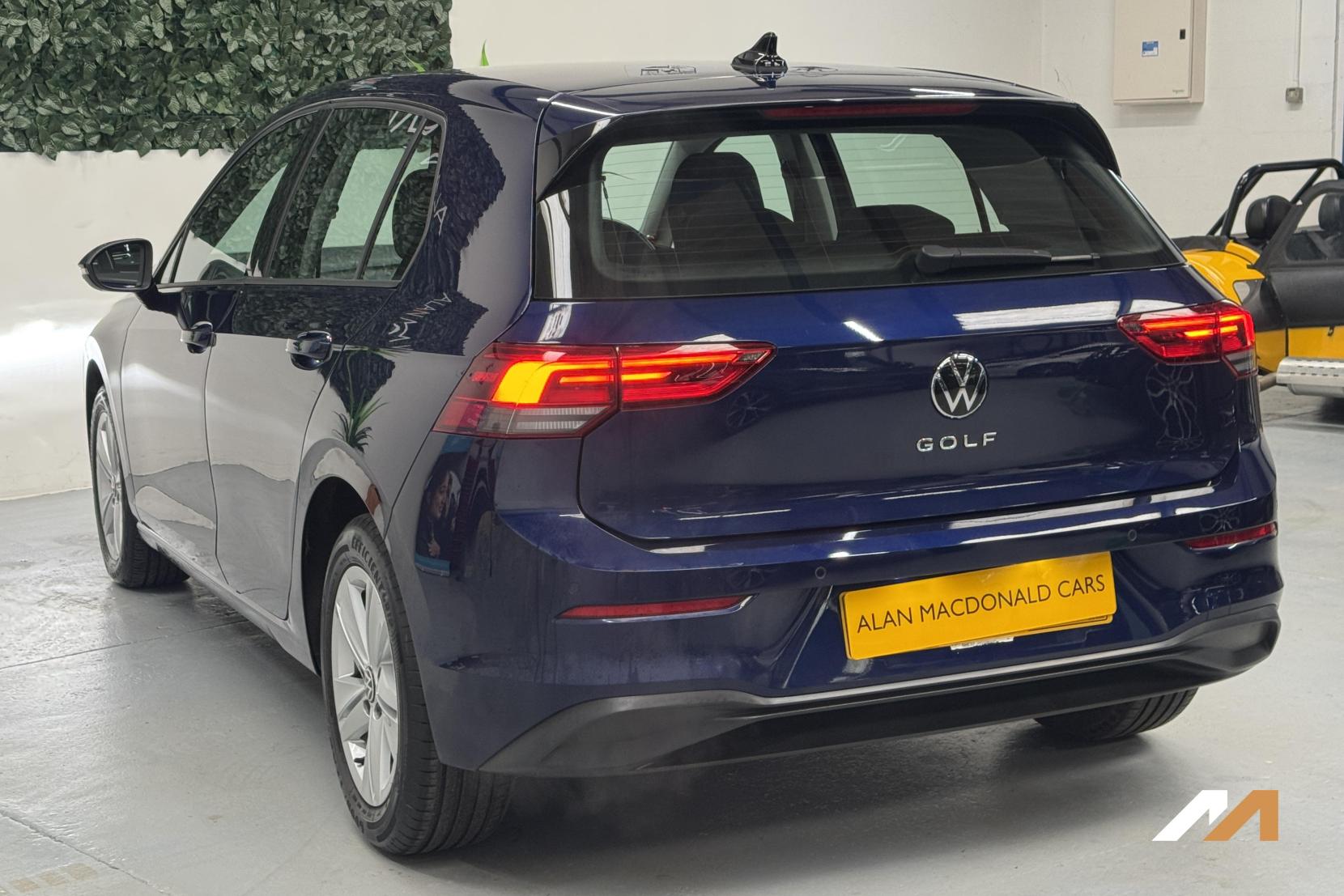 Volkswagen Golf 1.5 TSI Life Hatchback 5dr Petrol Manual Euro 6 (s/s) (130 ps)