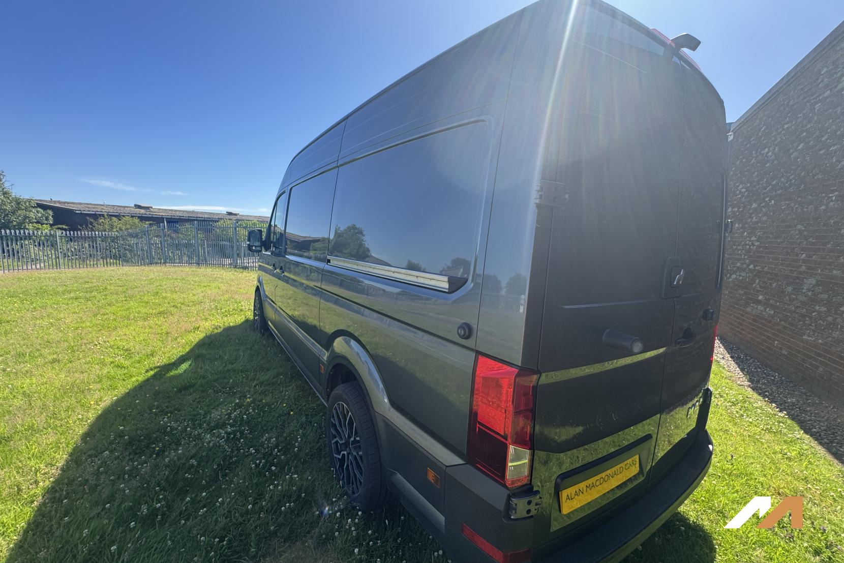 MAN TGE 2.0 BiTurbo 3180d Panel Van 5dr Diesel Manual 4WD Standard Medium Roof Euro 6 (s/s) (177 ps)