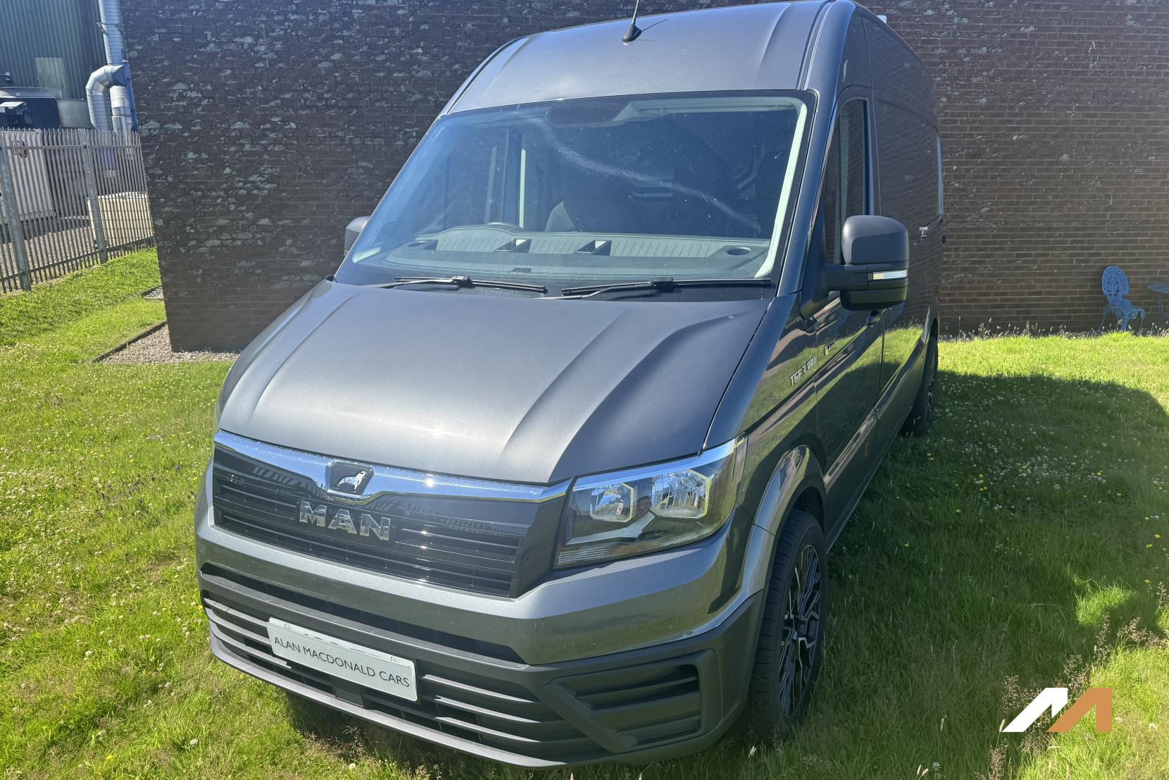 MAN TGE 2.0 BiTurbo 3180d Panel Van 5dr Diesel Manual 4WD Standard Medium Roof Euro 6 (s/s) (177 ps)