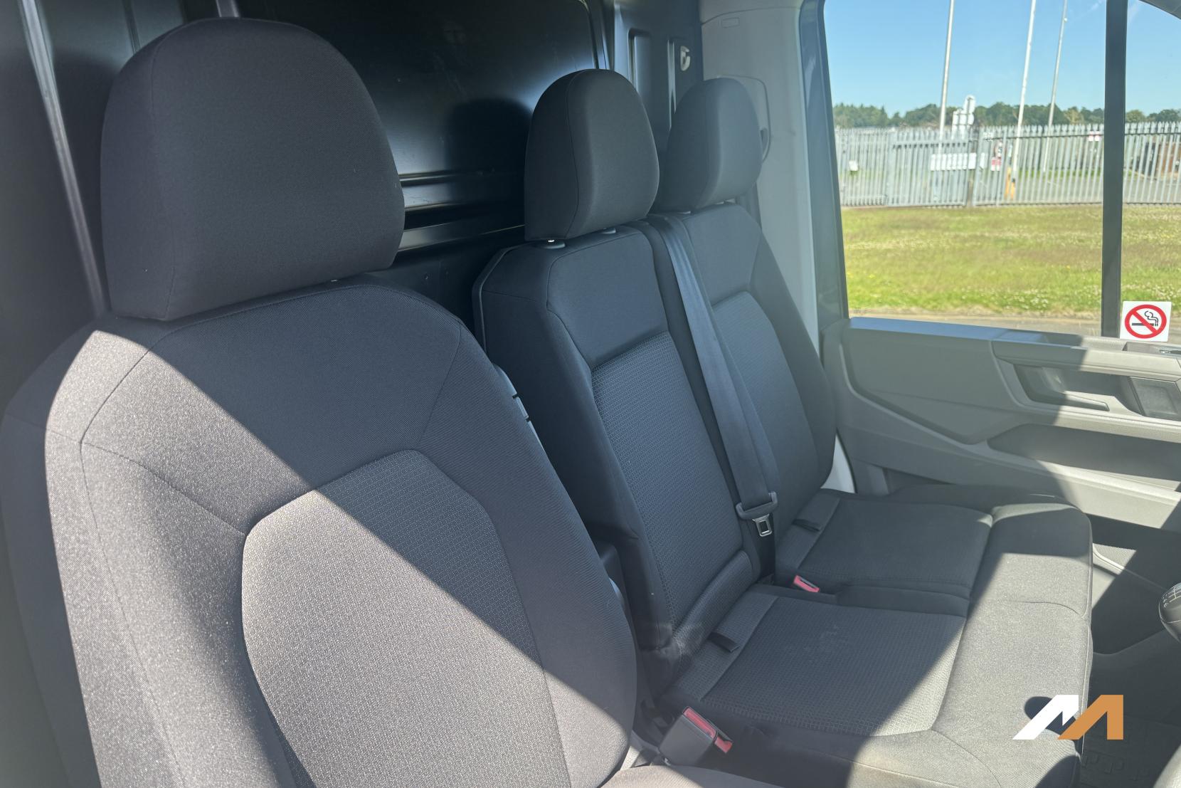 MAN TGE 2.0 BiTurbo 3180d Panel Van 5dr Diesel Manual 4WD Standard Medium Roof Euro 6 (s/s) (177 ps)