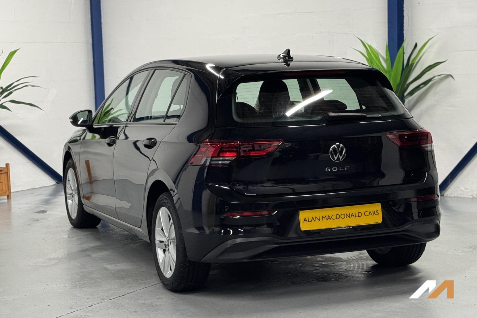 Volkswagen Golf 1.5 TSI Life Hatchback 5dr Petrol Manual Euro 6 (s/s) (130 ps)