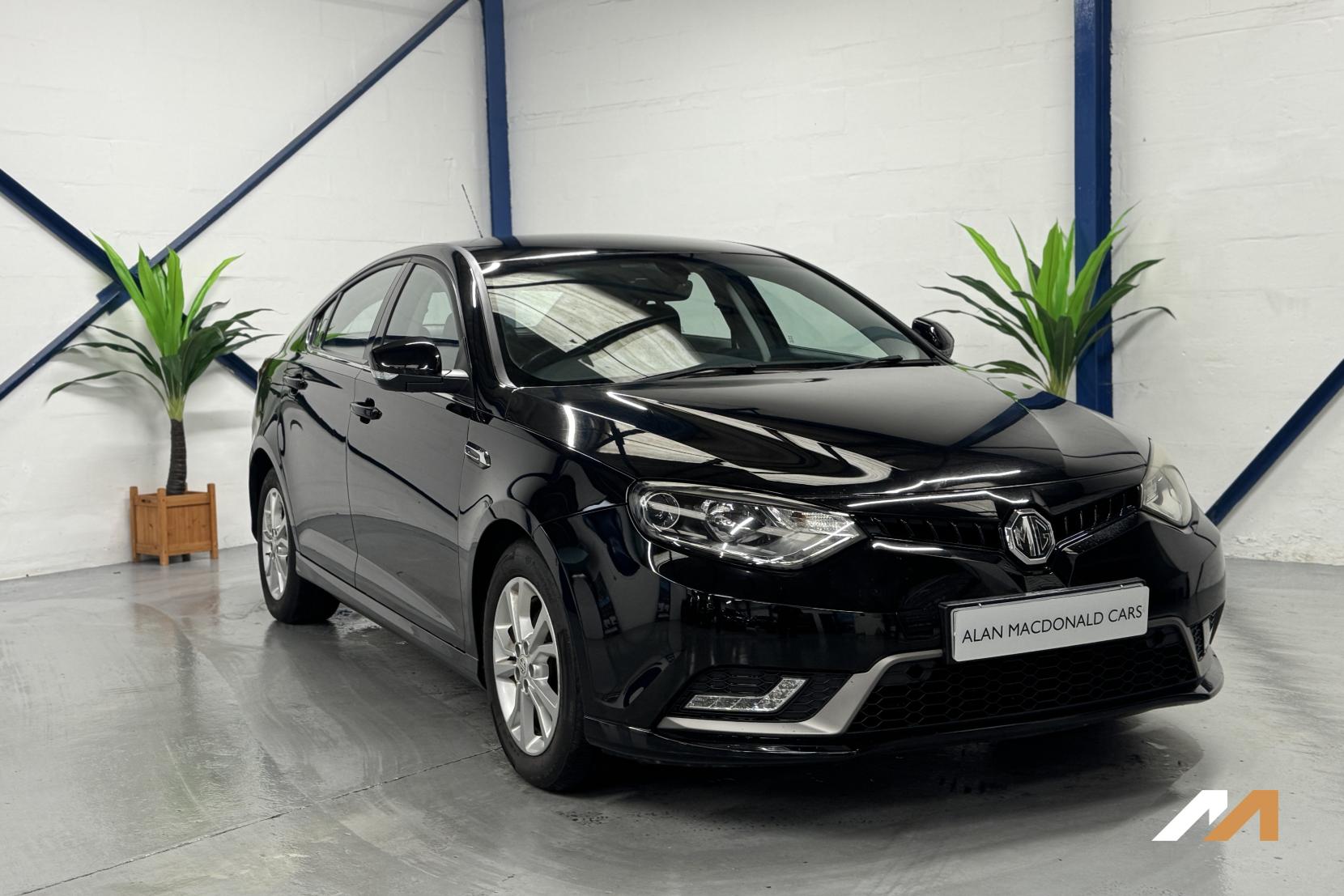 MG MG6 1.9 DTi Tech TS Hatchback 5dr Diesel Manual Euro 5 (s/s) (150 ps)
