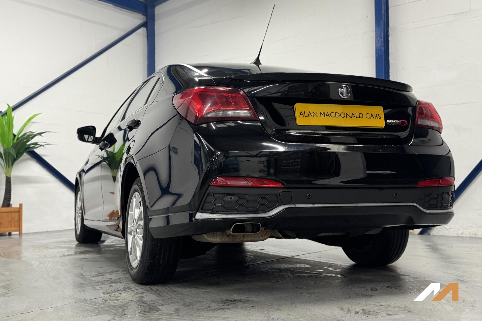 MG MG6 1.9 DTi Tech TS Hatchback 5dr Diesel Manual Euro 5 (s/s) (150 ps)