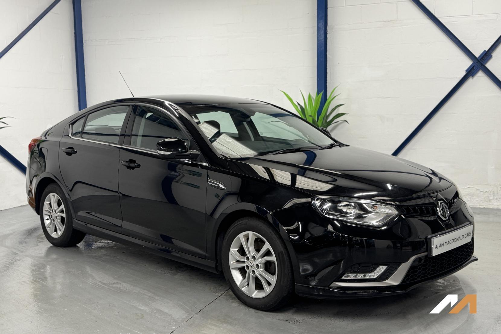 MG MG6 1.9 DTi Tech TS Hatchback 5dr Diesel Manual Euro 5 (s/s) (150 ps)