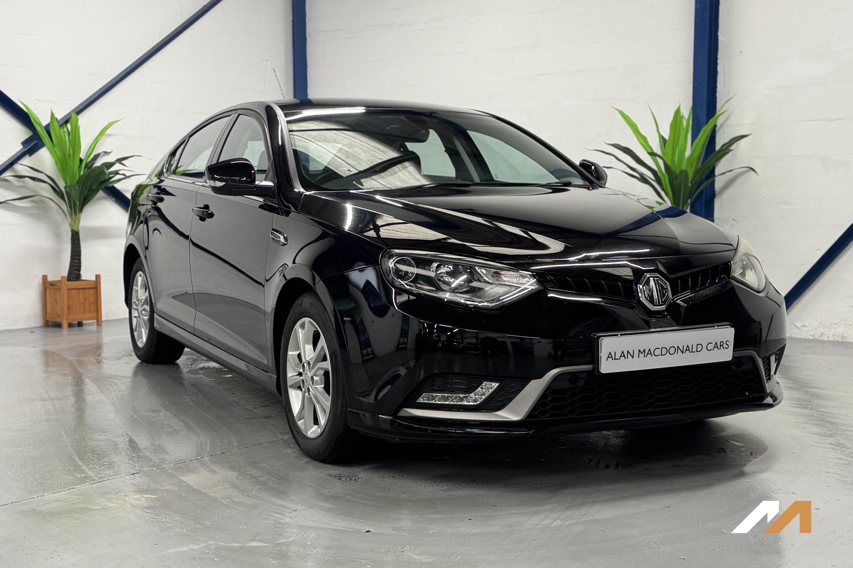 MG MG6 1.9 DTi Tech TS Hatchback 5dr Diesel Manual Euro 5 (s/s) (150 ps)