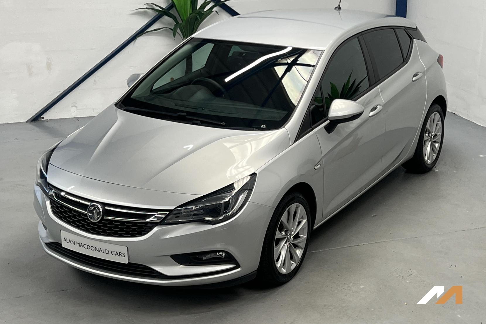 Vauxhall Astra 1.0i Turbo ecoTEC Design Hatchback 5dr Petrol Manual Euro 6 (s/s) (105 ps)