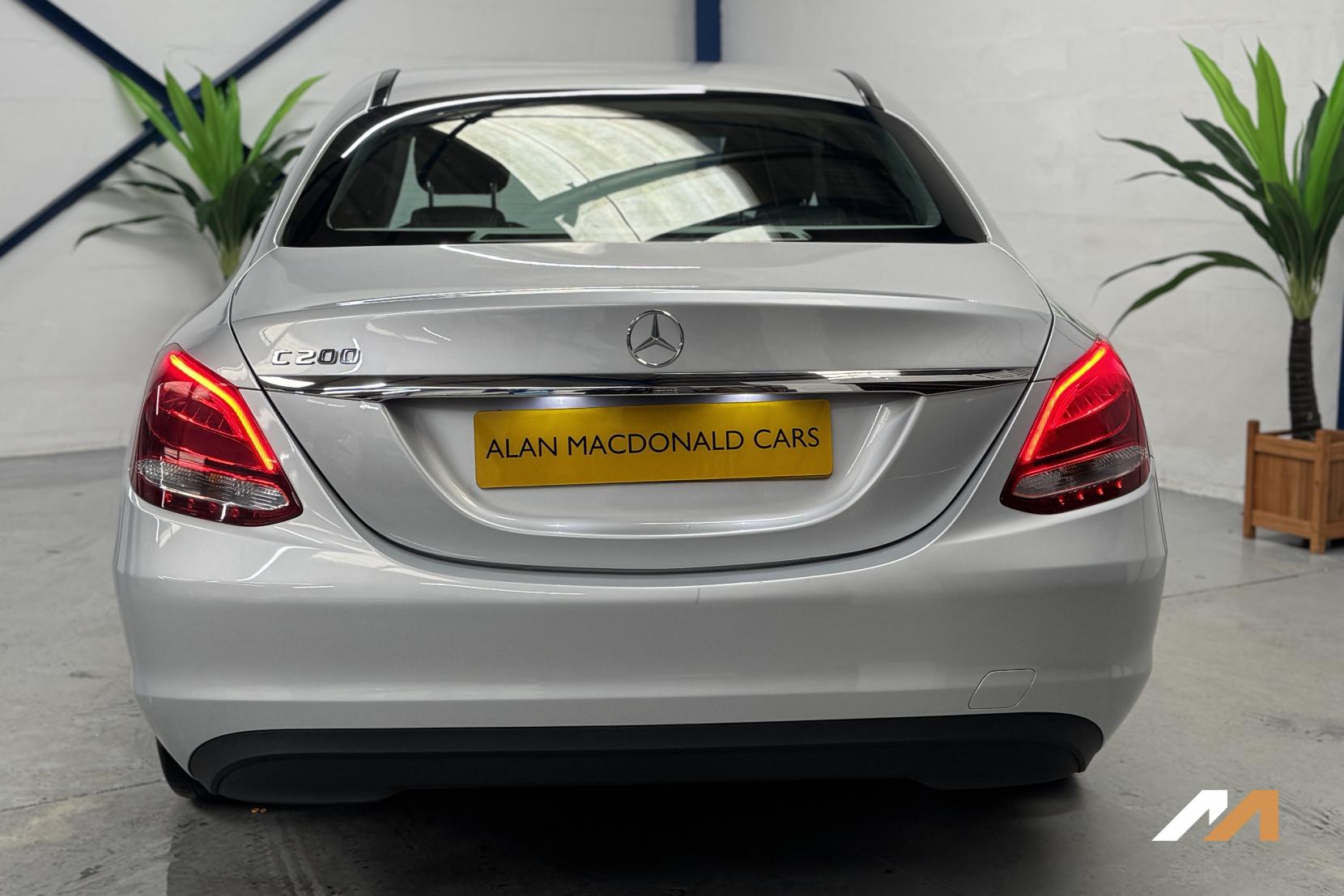 Mercedes-Benz C Class 2.0 C200 SE Saloon 4dr Petrol Manual Euro 6 (s/s) (184 ps)