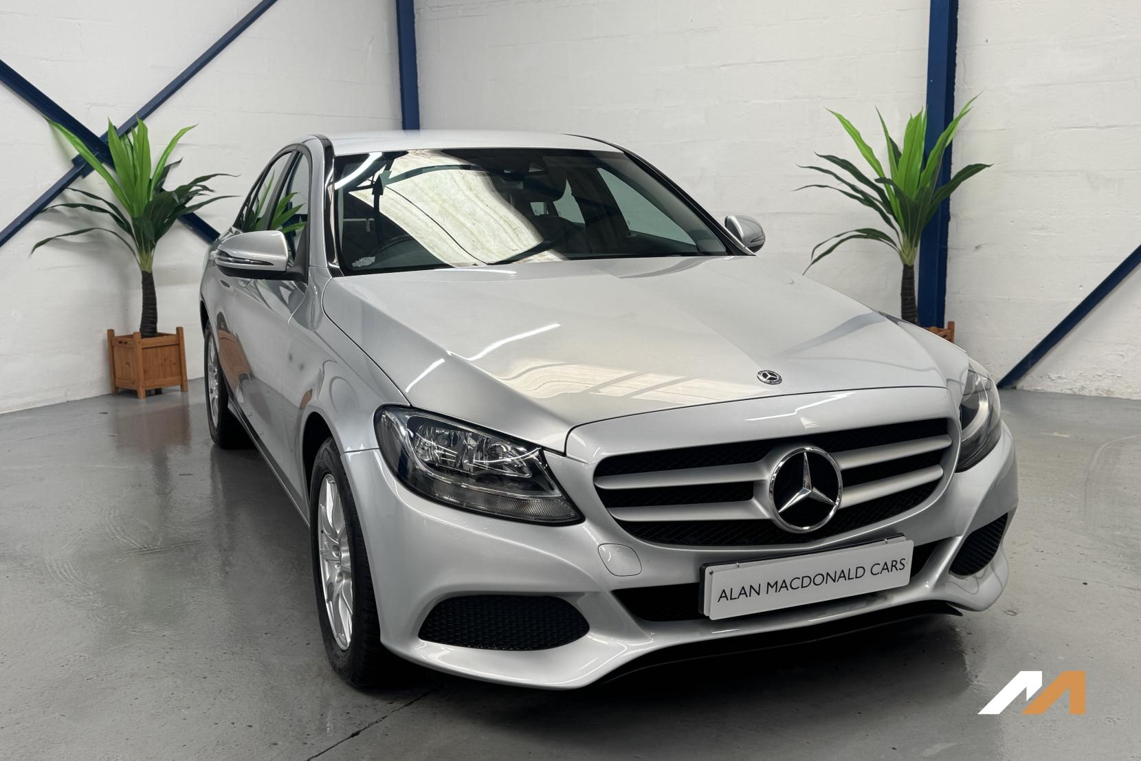 Mercedes-Benz C Class 2.0 C200 SE Saloon 4dr Petrol Manual Euro 6 (s/s) (184 ps)
