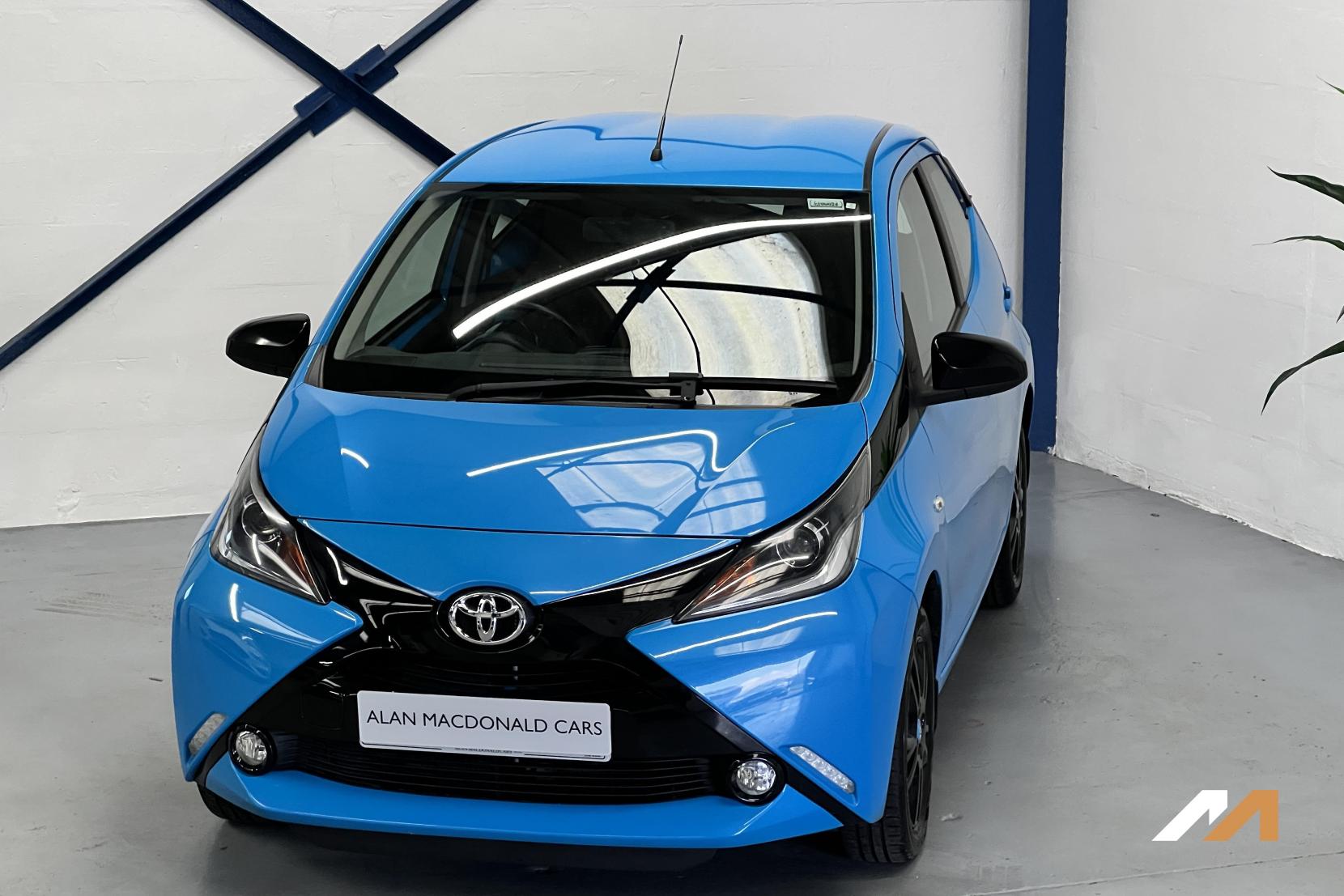 Toyota AYGO 1.0 VVT-i x-cite Hatchback 5dr Petrol Manual Euro 6 (68 ps)