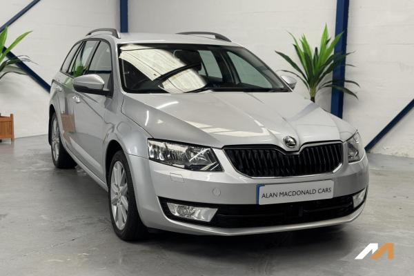 Skoda Octavia 2.0 TDI Elegance Estate 5dr Diesel Manual Euro 5 (s/s) (150 ps)