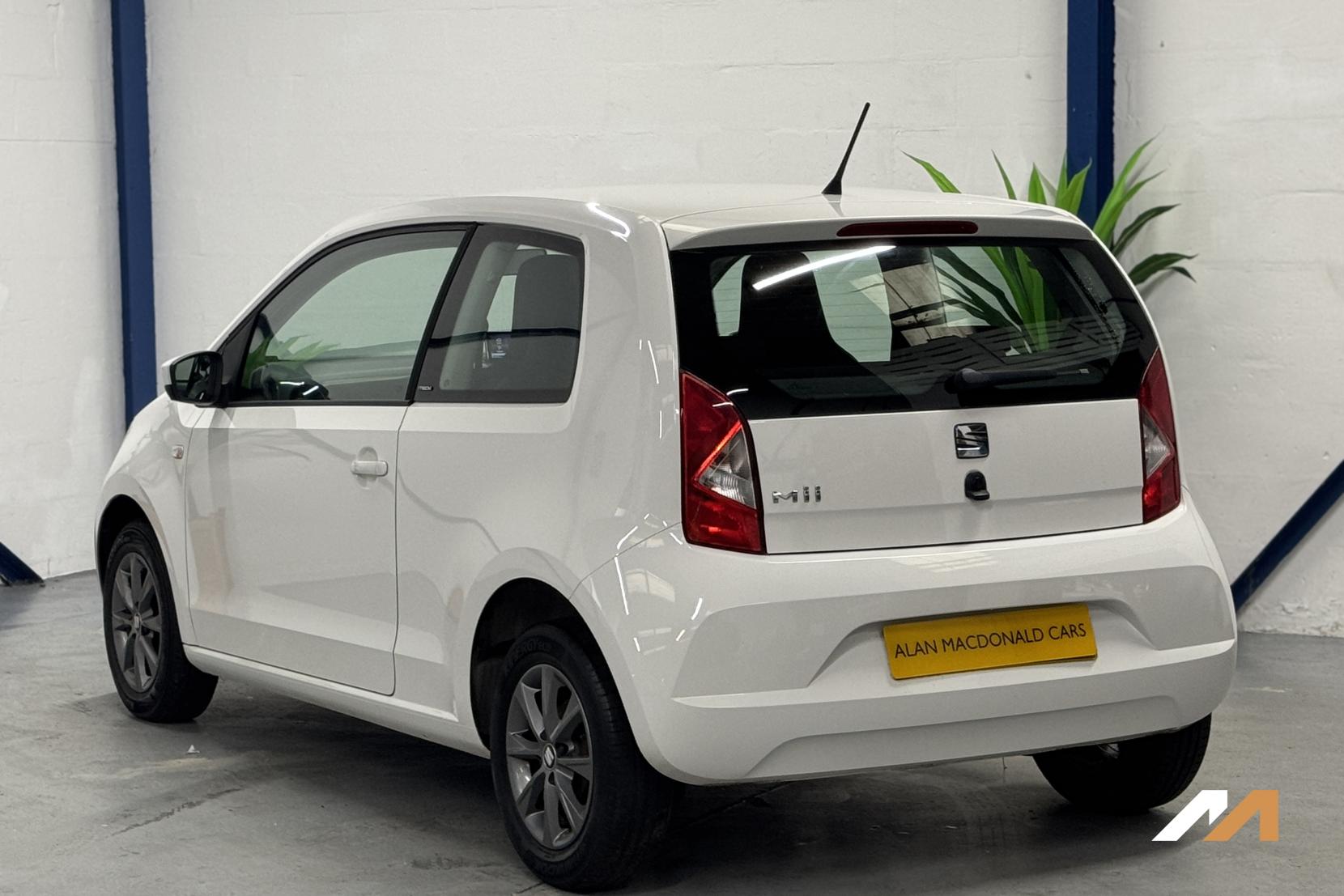SEAT Mii 1.0 12v I TECH Hatchback 3dr Petrol Manual Euro 5 (60 ps)