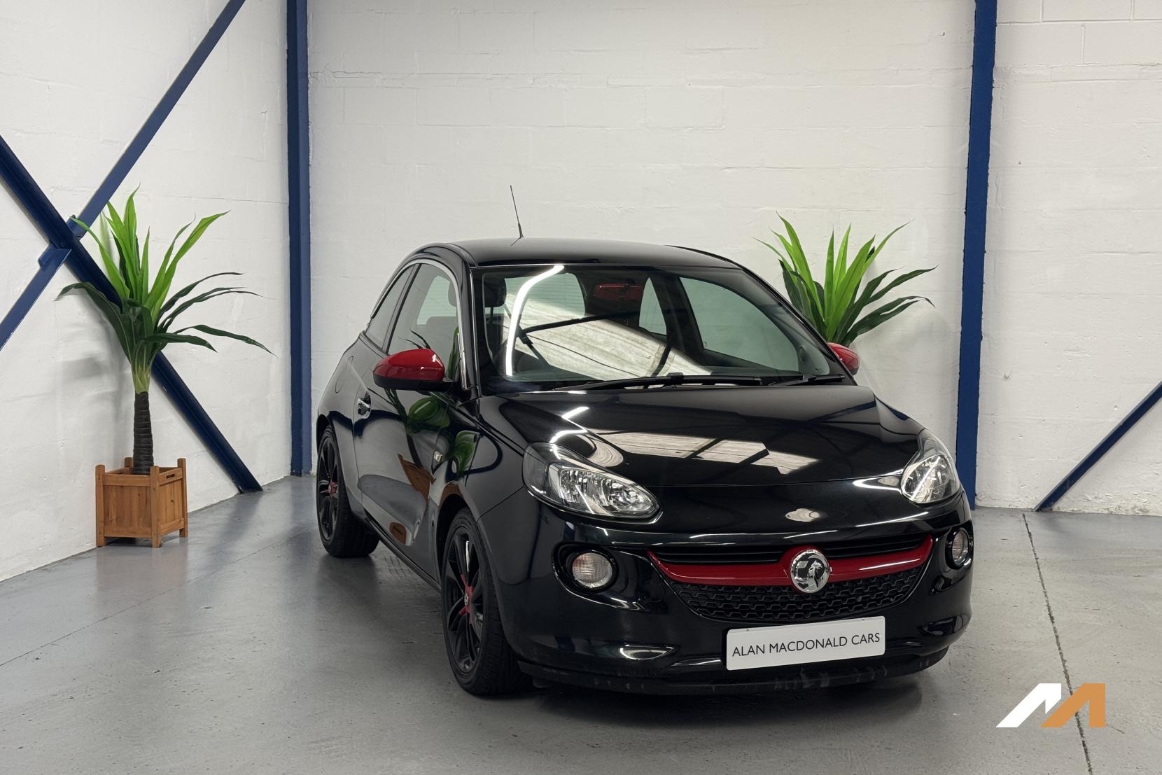 Vauxhall ADAM 1.4 16v GLAM Hatchback 3dr Petrol Manual Euro 5 (87 ps)