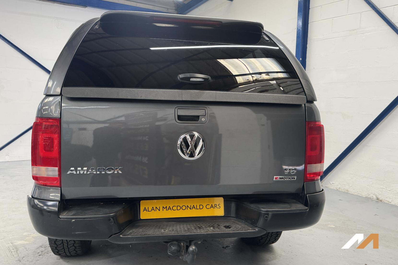 Volkswagen Amarok 3.0 TDI V6 Trendline Pickup Double Cab 4dr Diesel Auto 4Motion Euro 6 (s/s) (204 ps)