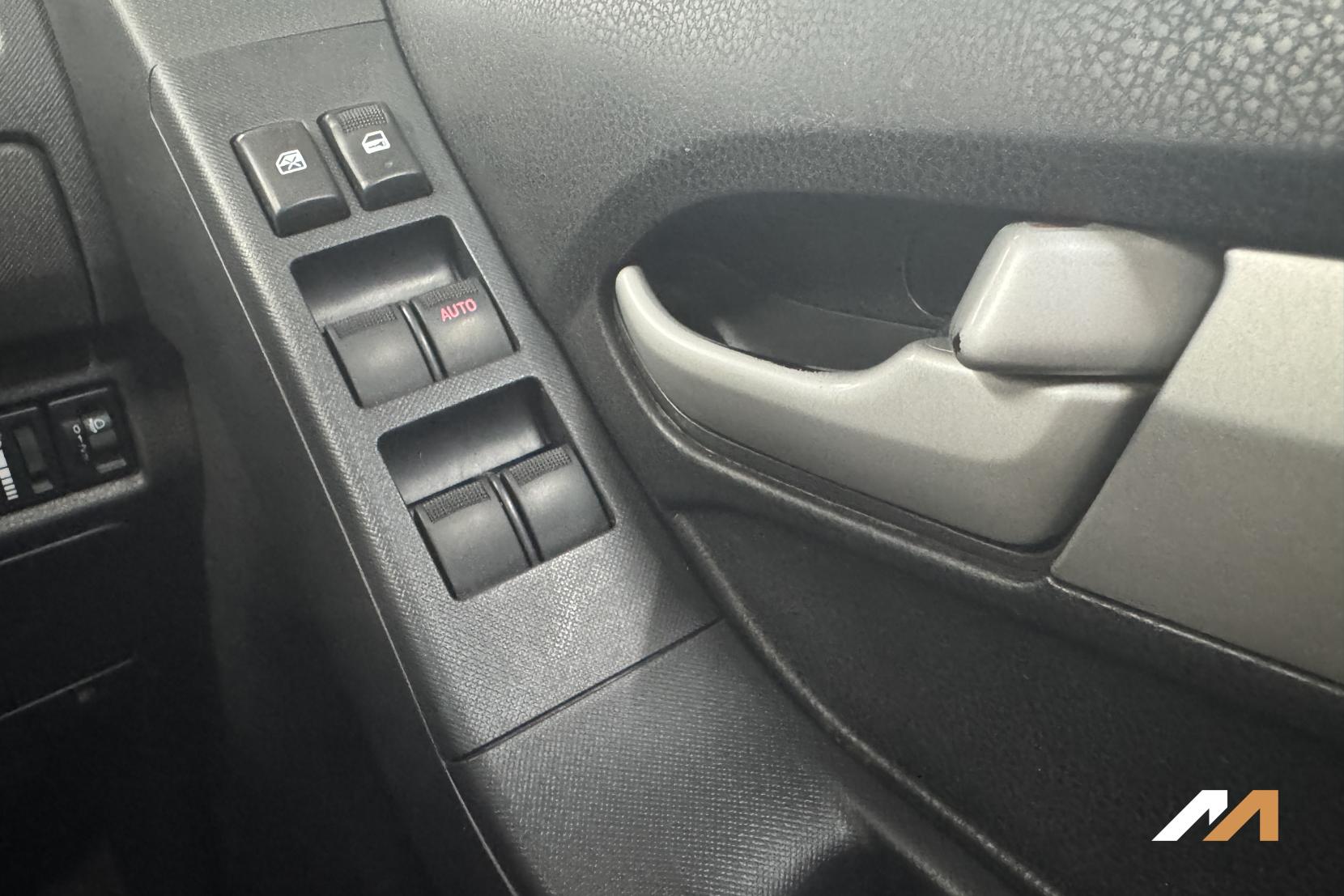 Isuzu D-Max 2.5 TD Yukon Pickup 4dr Diesel Manual 4x4 (194 g/km, 161 bhp)