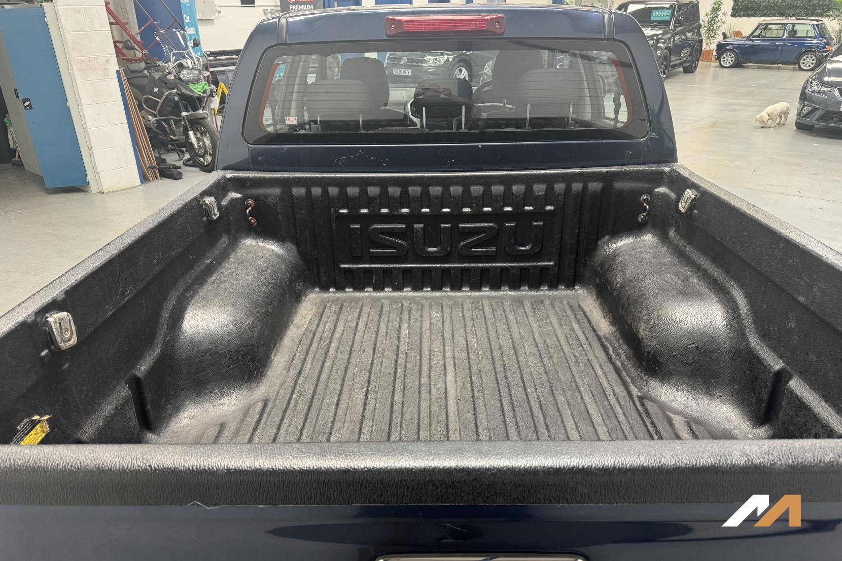 Isuzu D-Max 2.5 TD Yukon Pickup 4dr Diesel Manual 4x4 (194 g/km, 161 bhp)