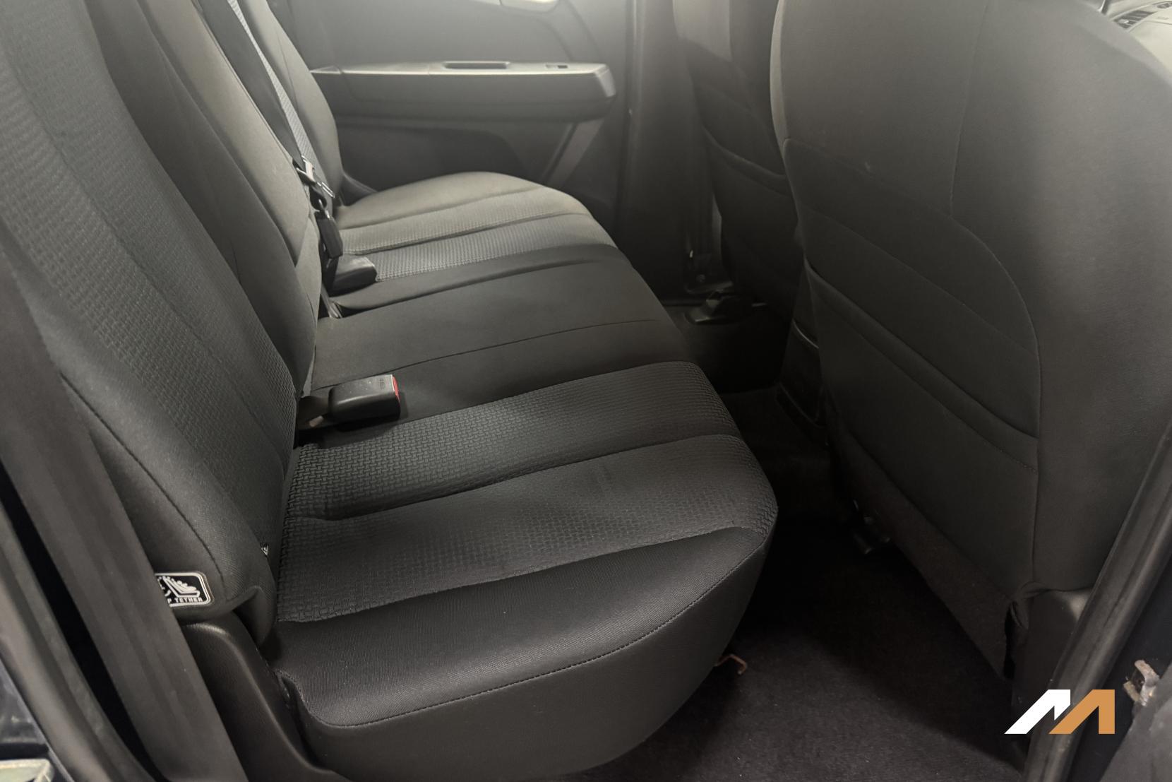 Isuzu D-Max 2.5 TD Yukon Pickup 4dr Diesel Manual 4x4 (194 g/km, 161 bhp)