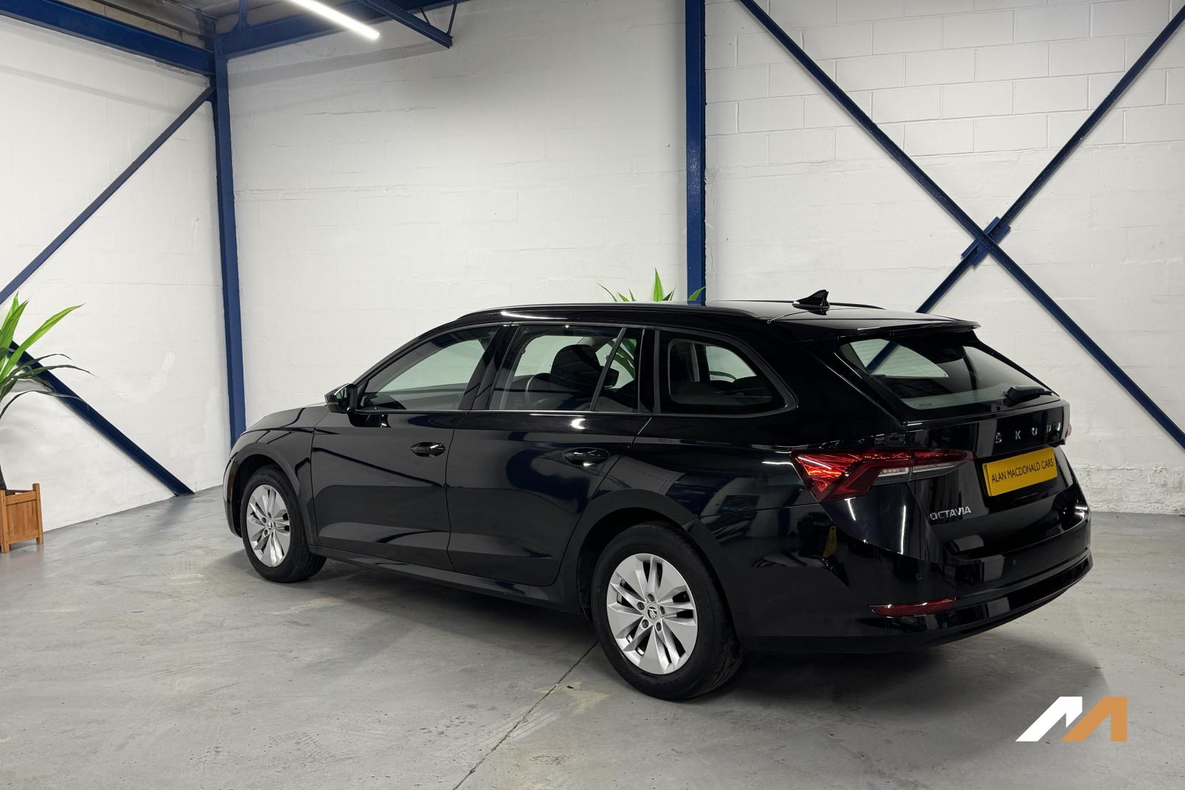 Skoda Octavia 1.5 TSI ACT SE Estate 5dr Petrol Manual Euro 6 (s/s) (150 ps)
