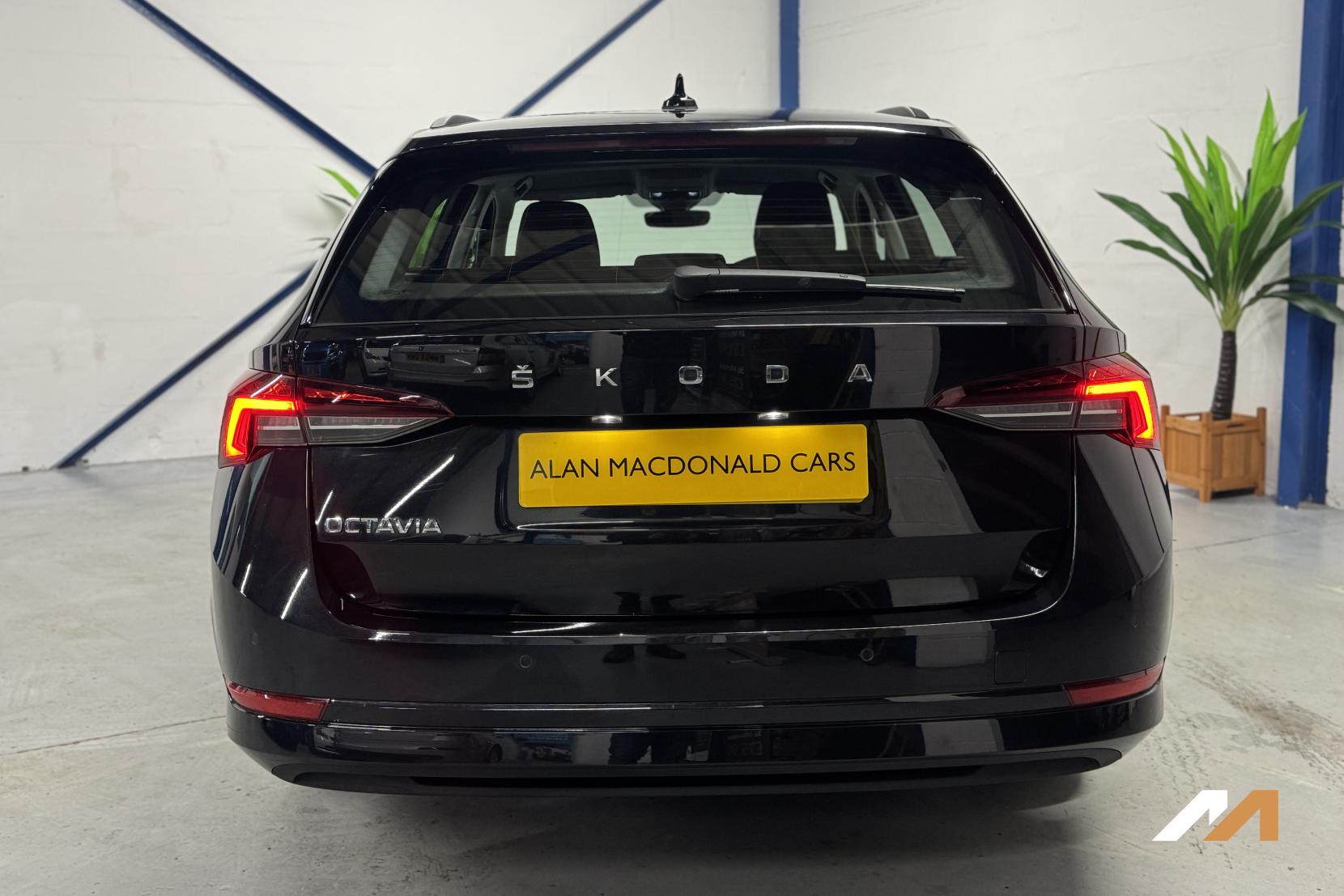 Skoda Octavia 1.5 TSI ACT SE Estate 5dr Petrol Manual Euro 6 (s/s) (150 ps)