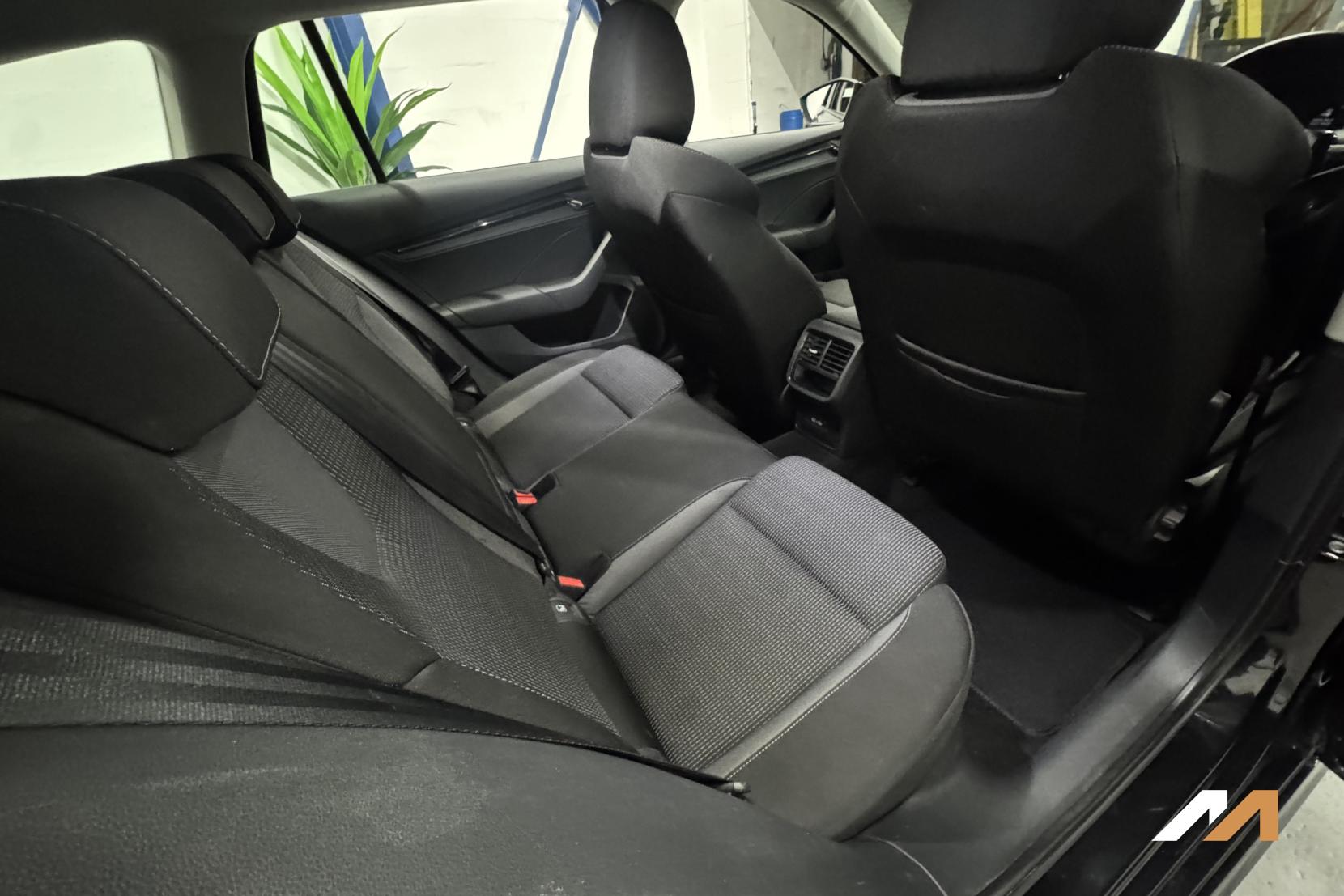 Skoda Octavia 1.5 TSI ACT SE Estate 5dr Petrol Manual Euro 6 (s/s) (150 ps)