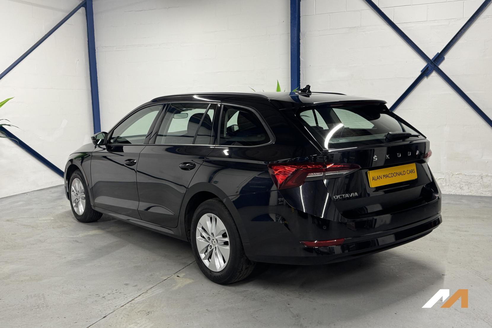Skoda Octavia 1.5 TSI ACT SE Estate 5dr Petrol Manual Euro 6 (s/s) (150 ps)