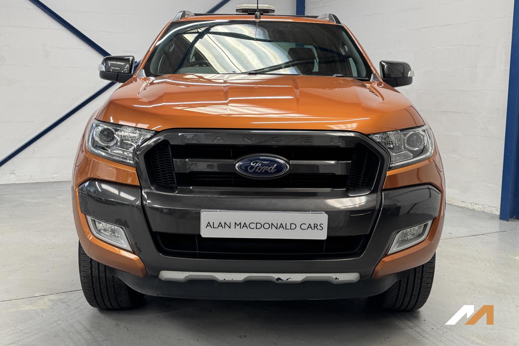 Ford Ranger 3.2 TDCi Wildtrak Pickup Double Cab 4dr Diesel Auto 4WD Euro 5 (200 ps)