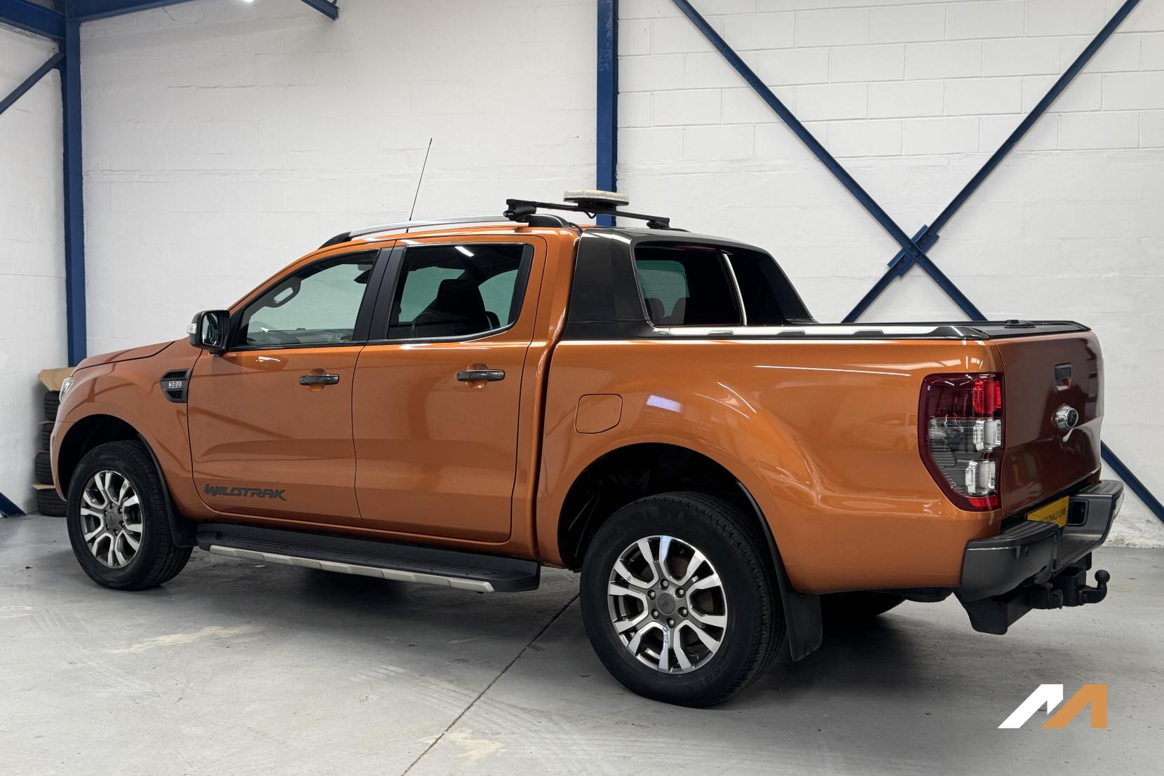 Ford Ranger 3.2 TDCi Wildtrak Pickup Double Cab 4dr Diesel Auto 4WD Euro 5 (200 ps)