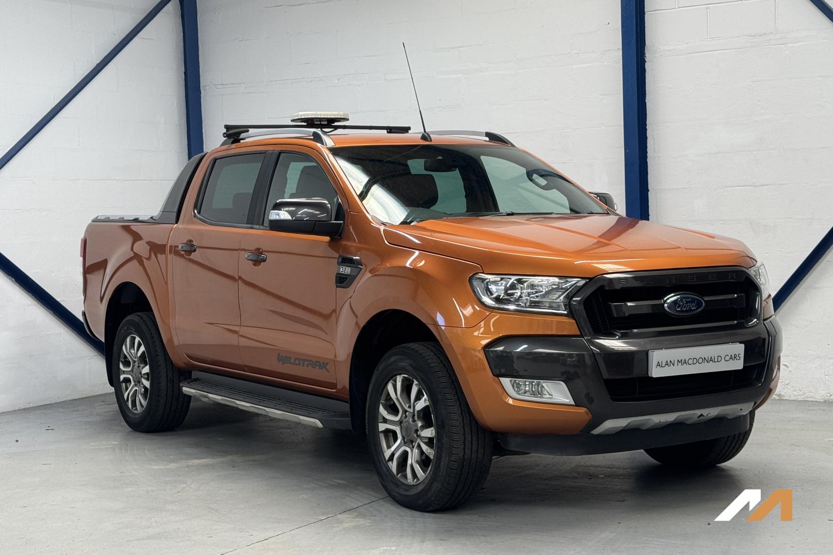 Ford Ranger 3.2 TDCi Wildtrak Pickup Double Cab 4dr Diesel Auto 4WD Euro 5 (200 ps)