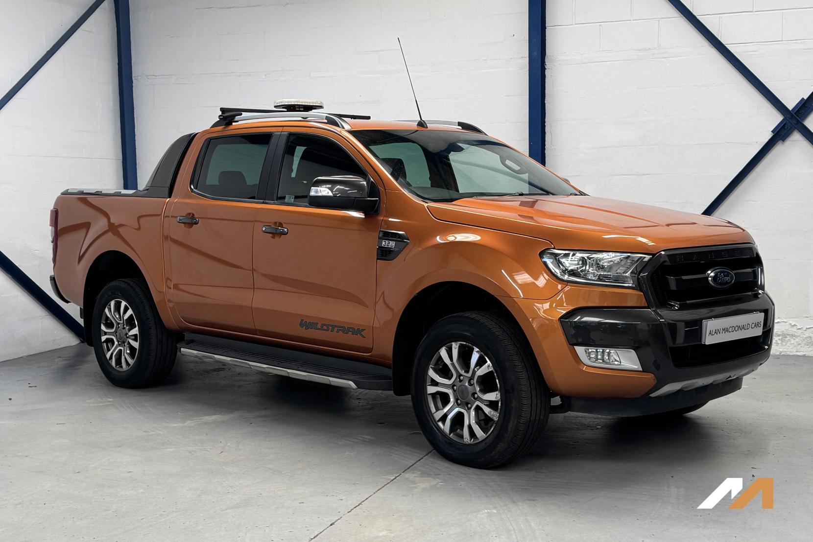 Ford Ranger 3.2 TDCi Wildtrak Pickup Double Cab 4dr Diesel Auto 4WD Euro 5 (200 ps)
