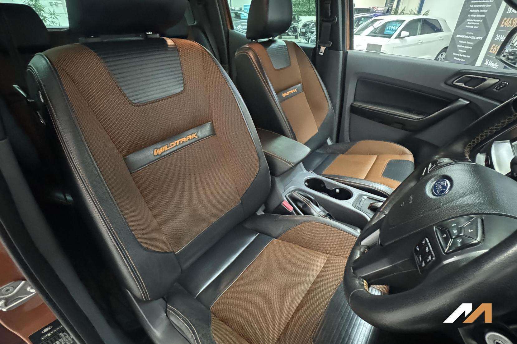 Ford Ranger 3.2 TDCi Wildtrak Pickup Double Cab 4dr Diesel Auto 4WD Euro 5 (200 ps)