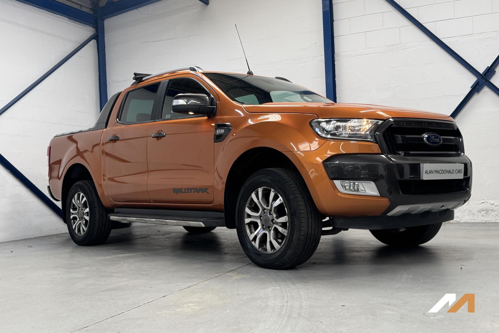 Ford Ranger 3.2 TDCi Wildtrak Pickup Double Cab 4dr Diesel Auto 4WD Euro 5 (200 ps)