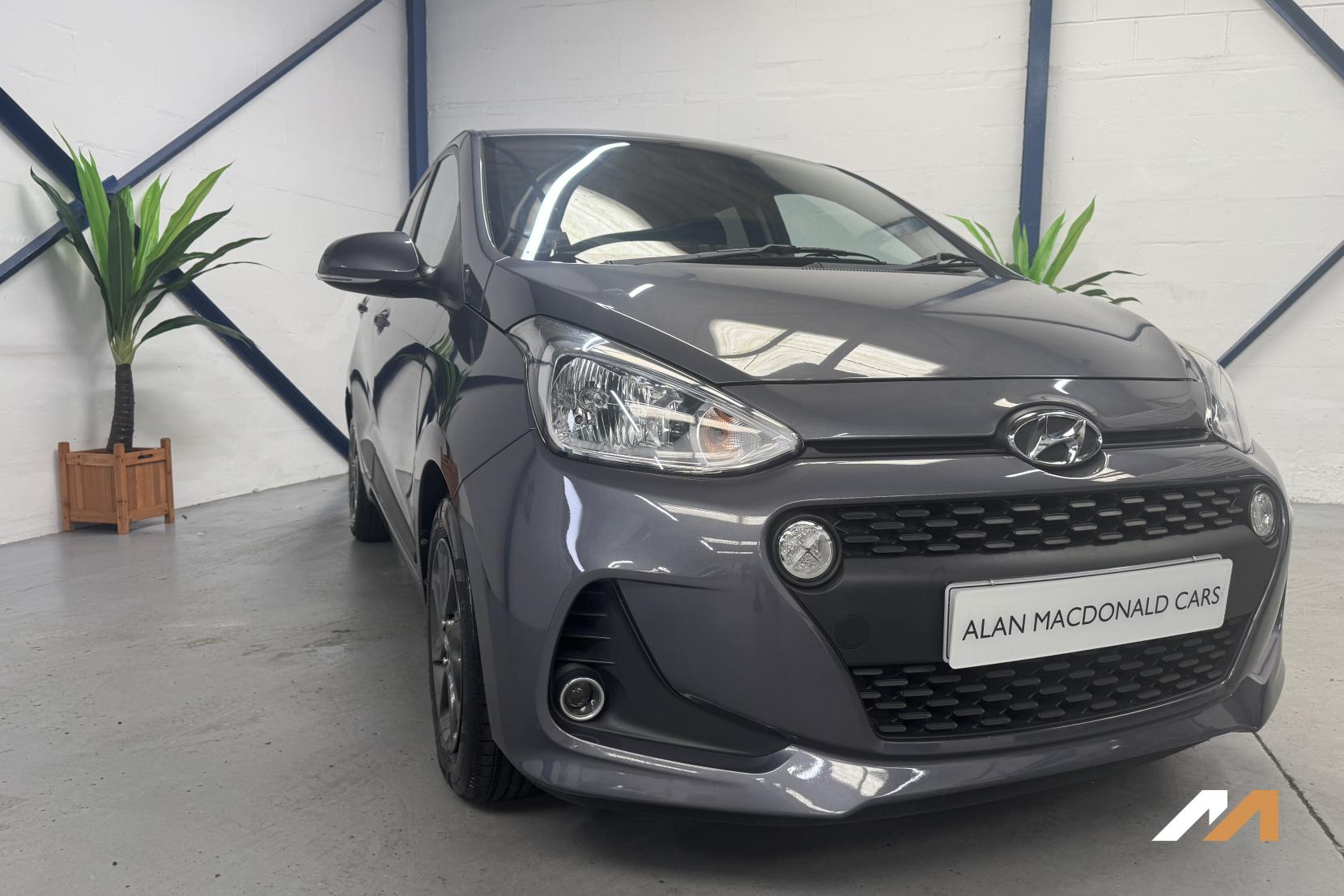 Hyundai i10 1.0 Premium Hatchback 5dr Petrol Manual Euro 6 (66 ps)