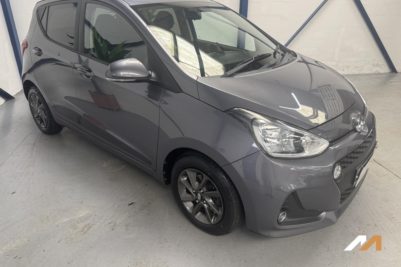 Hyundai i10 1.0 Premium Hatchback 5dr Petrol Manual Euro 6 (66 ps)