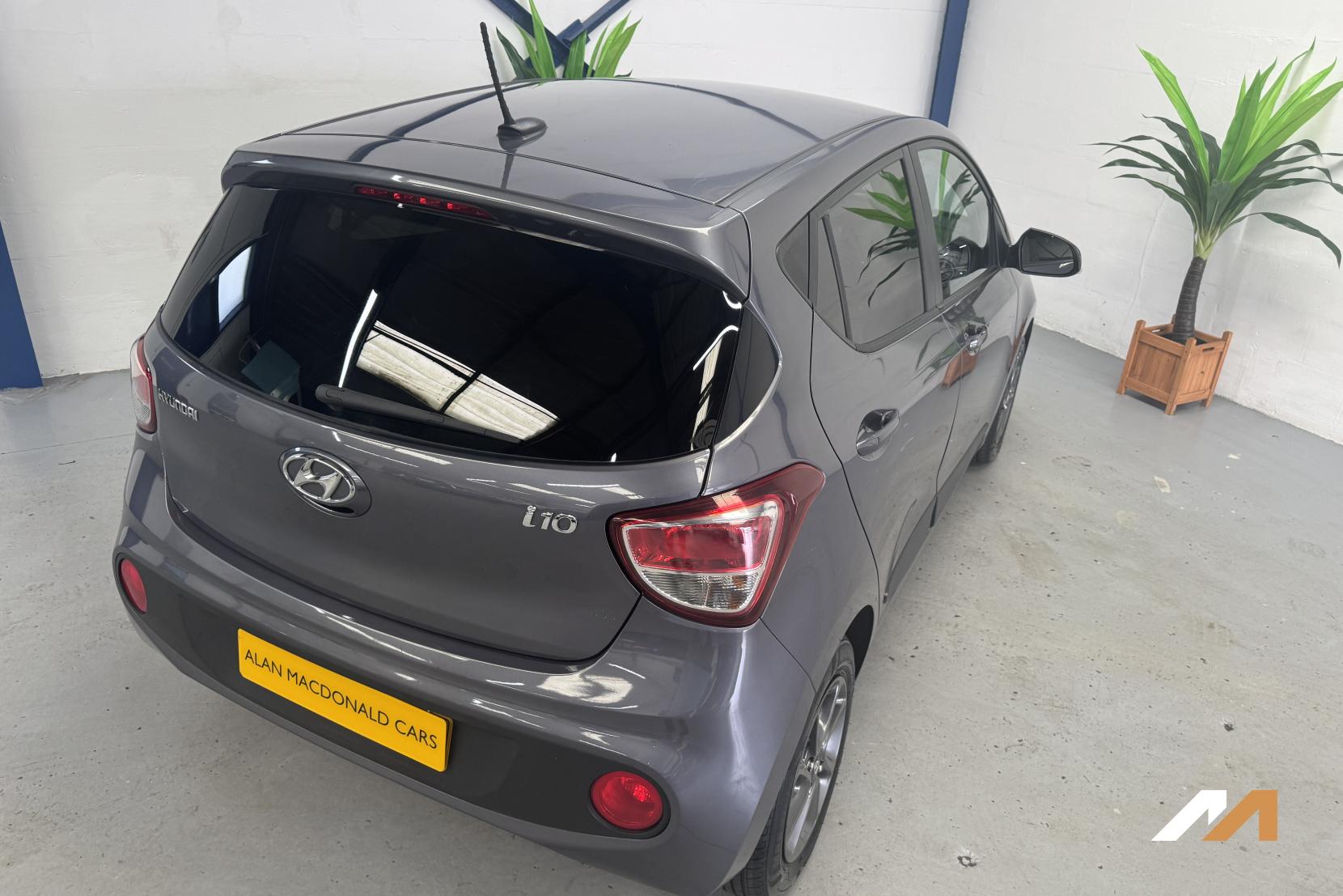 Hyundai i10 1.0 Premium Hatchback 5dr Petrol Manual Euro 6 (66 ps)
