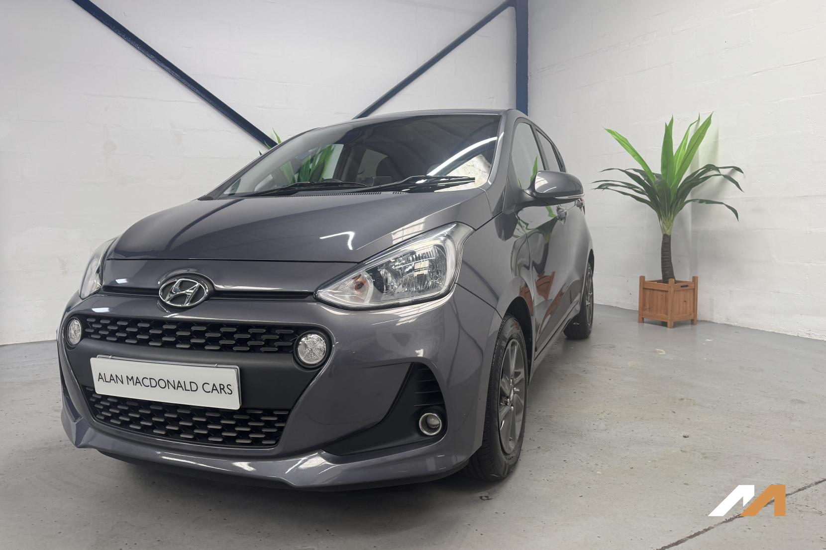 Hyundai i10 1.0 Premium Hatchback 5dr Petrol Manual Euro 6 (66 ps)