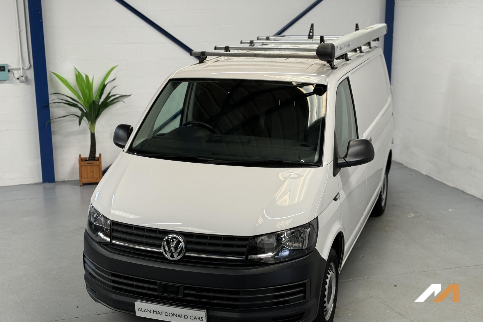 Volkswagen Transporter 2.0 TDI T28 BlueMotion Tech Startline Panel Van 5dr Diesel Manual FWD SWB Euro 6 (s/s) (84 ps)