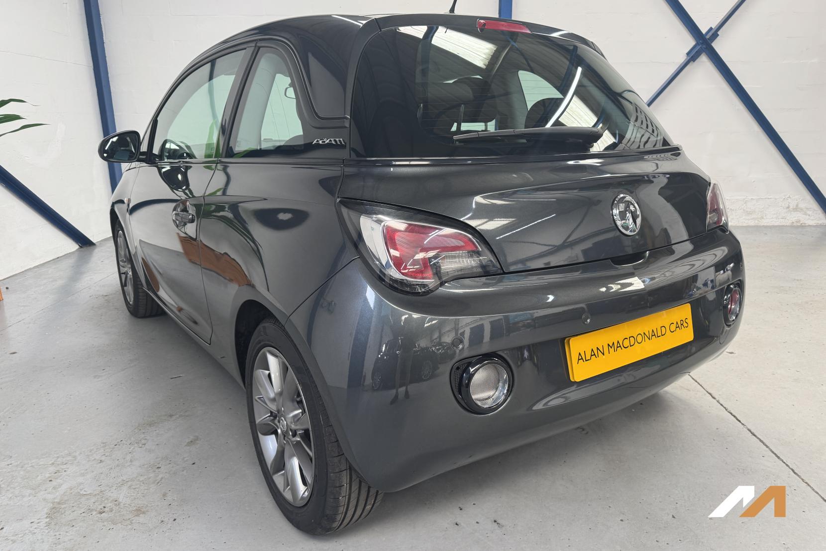 Vauxhall ADAM 1.4i JAM Hatchback 3dr Petrol Manual Euro 6 (87 ps)