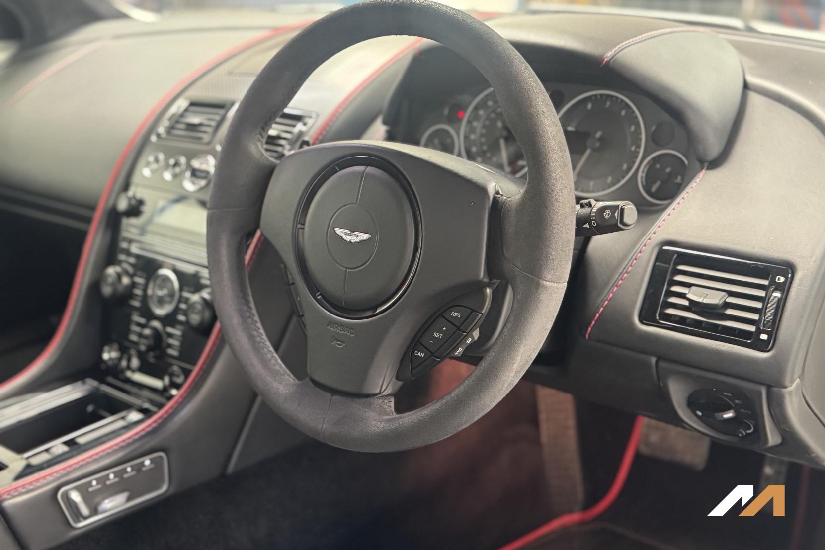 Aston Martin DB9 6.0 V12 Carbon Edition Coupe 2dr Petrol T-TronicII Euro 5 (510 bhp)