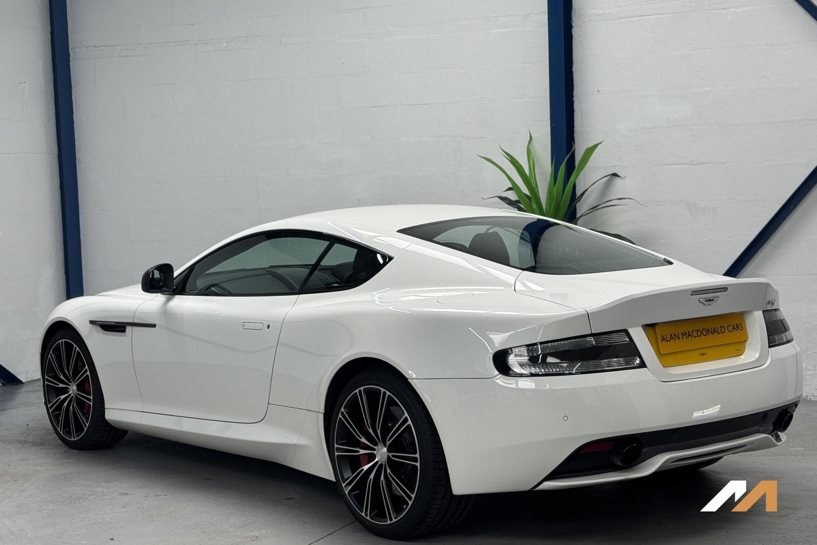 Aston Martin DB9 6.0 V12 Carbon Edition Coupe 2dr Petrol T-TronicII Euro 5 (510 bhp)