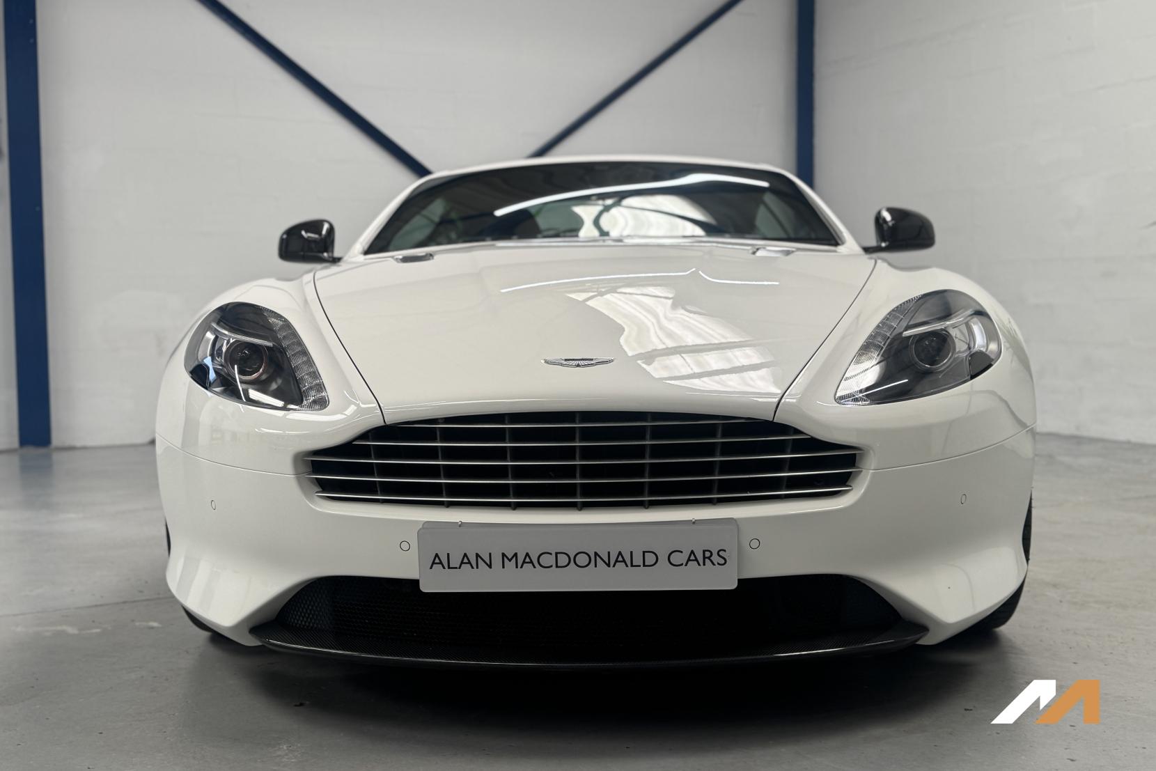 Aston Martin DB9 6.0 V12 Carbon Edition Coupe 2dr Petrol T-TronicII Euro 5 (510 bhp)