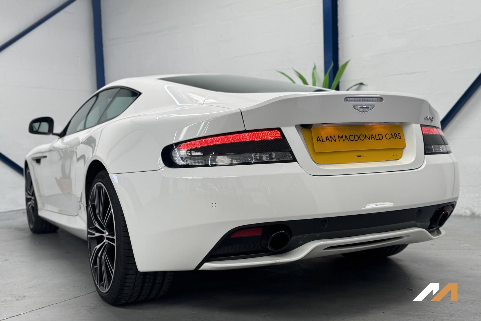 Aston Martin DB9 6.0 V12 Carbon Edition Coupe 2dr Petrol T-TronicII Euro 5 (510 bhp)