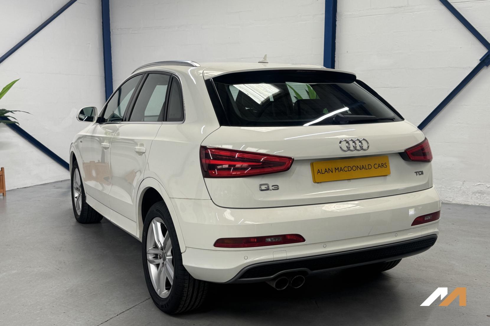 Audi Q3 2.0 TDI S line SUV 5dr Diesel Manual Euro 5 (s/s) (140 ps)