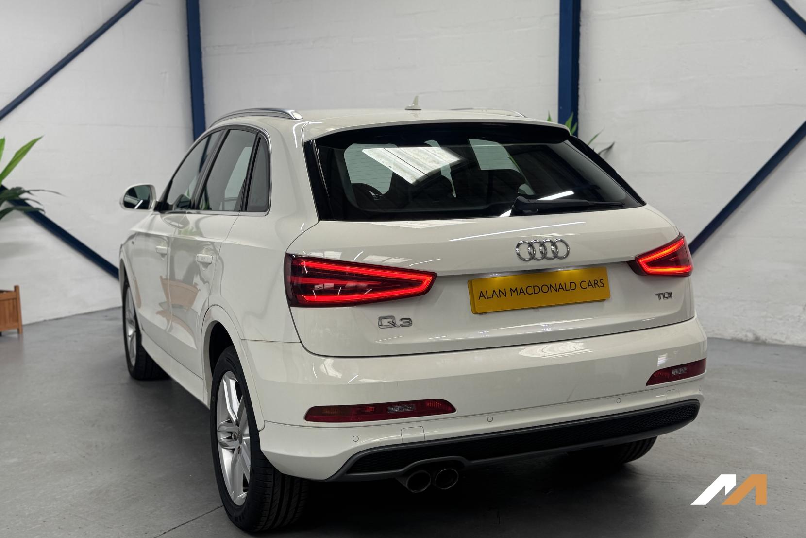 Audi Q3 2.0 TDI S line SUV 5dr Diesel Manual Euro 5 (s/s) (140 ps)
