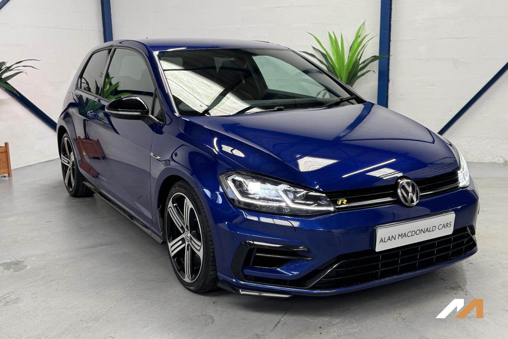 Volkswagen Golf 2.0 TSI BlueMotion Tech R Hatchback 3dr Petrol DSG 4Motion Euro 6 (s/s) (310 ps)
