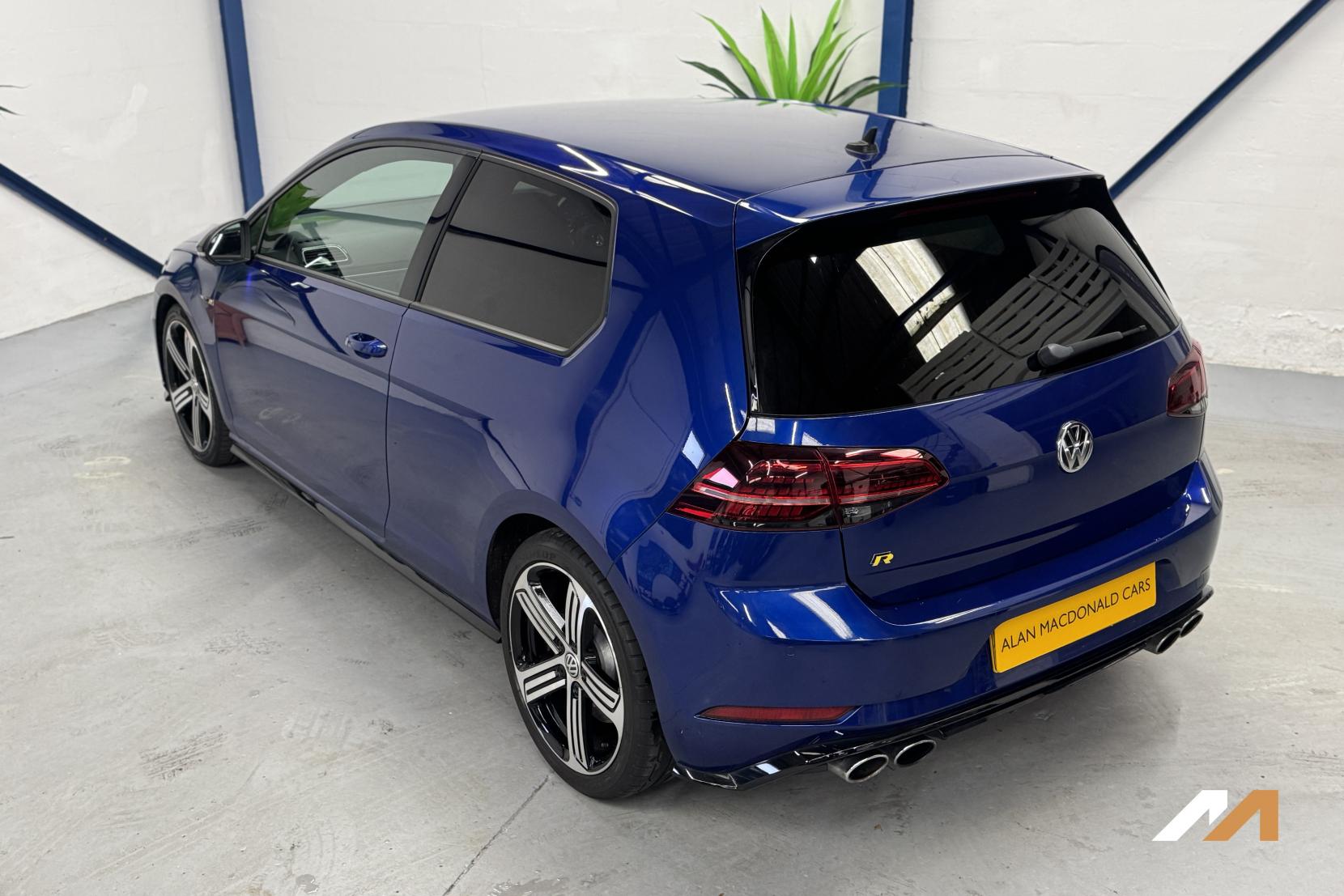 Volkswagen Golf 2.0 TSI BlueMotion Tech R Hatchback 3dr Petrol DSG 4Motion Euro 6 (s/s) (310 ps)