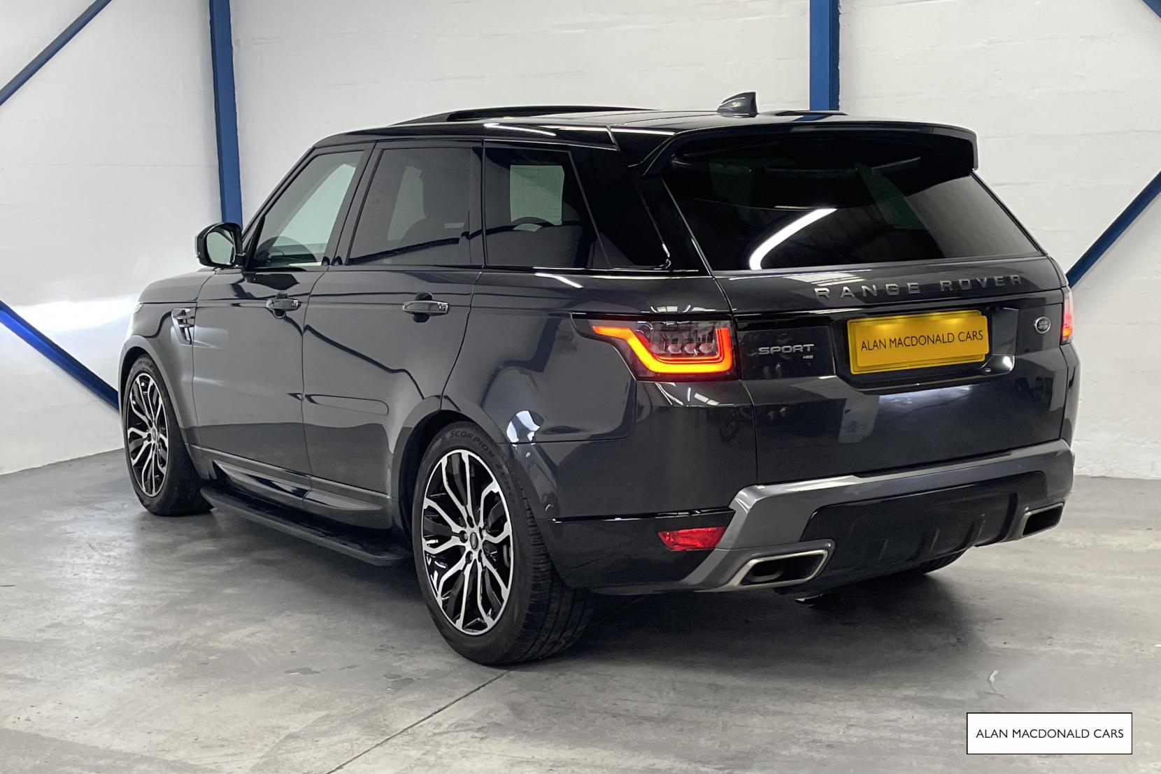 Land Rover Range Rover Sport 3.0 D300 MHEV HSE Silver SUV 5dr Diesel Auto 4WD Euro 6 (s/s) (300 ps)