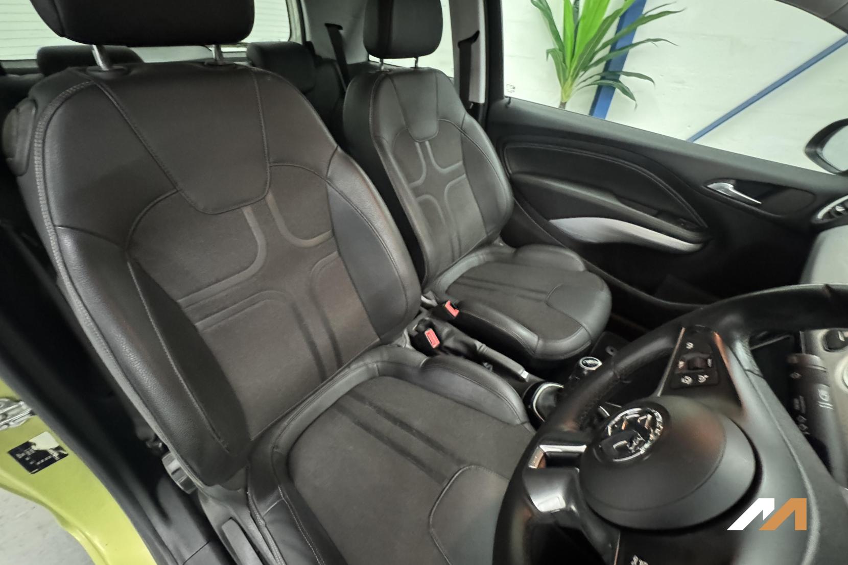 Vauxhall ADAM 1.2 16v SLAM Hatchback 3dr Petrol Manual Euro 5 (70 ps)