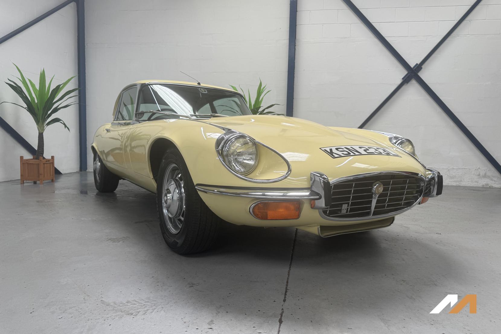 Jaguar E-Type V12